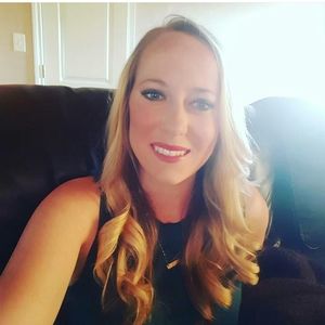 Meet your Posher, Briana